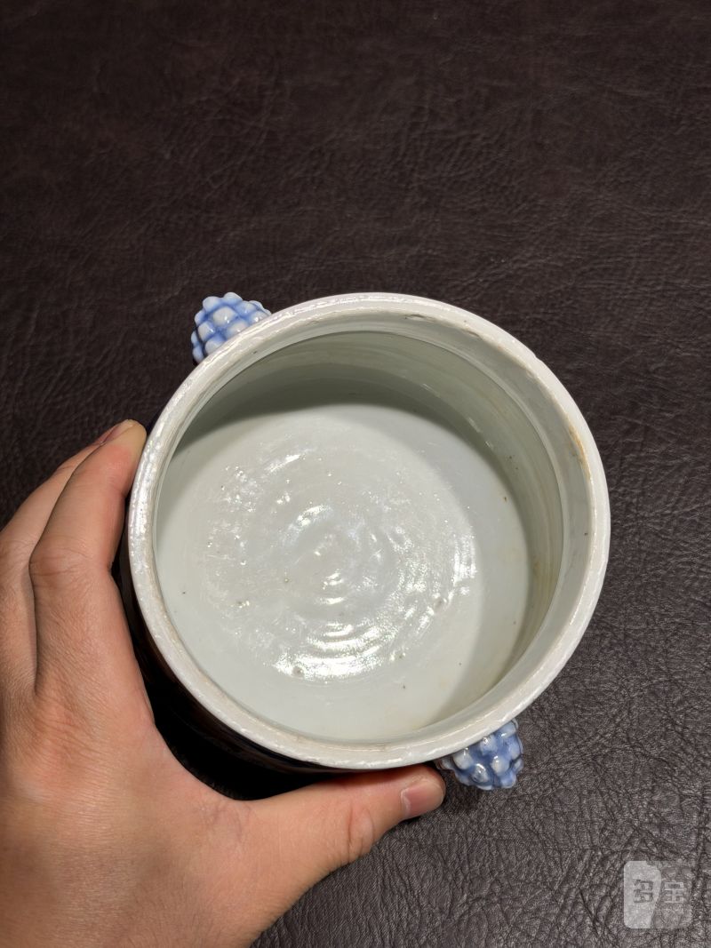 明崇祯 青花罗汉图狮耳炉 - 图12